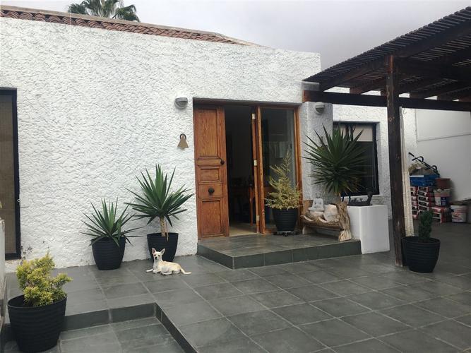 Pasaje Cuatro (Sector residencial exclusivo)