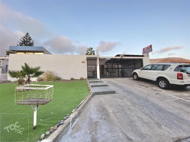 Pasaje Cuatro (Sector residencial exclusivo)