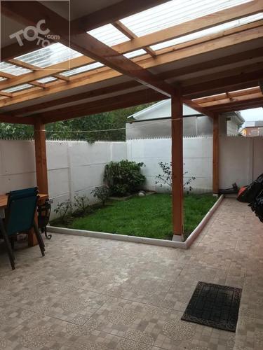 Amplia Casa Remodelada Bosque Sur