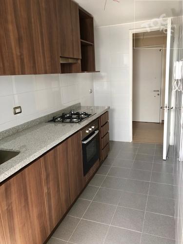 Amplio departamento 3D 2B, Estacionamiento y Bodega