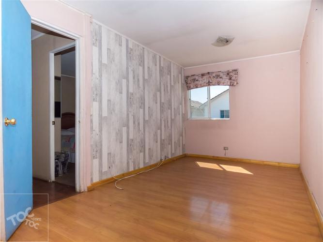 Casa 2 pisos cercana a General Velásquez