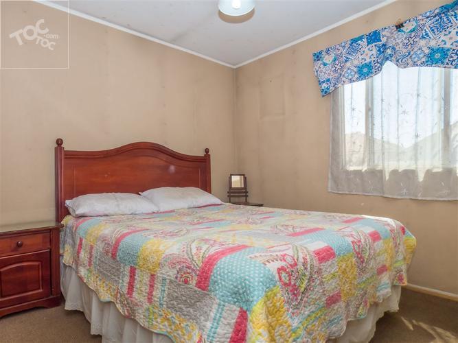 Casa 2 pisos cercana a General Velásquez