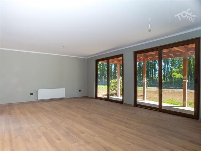 Exclusiva casa en tranquilo condominio de Calera de Tango