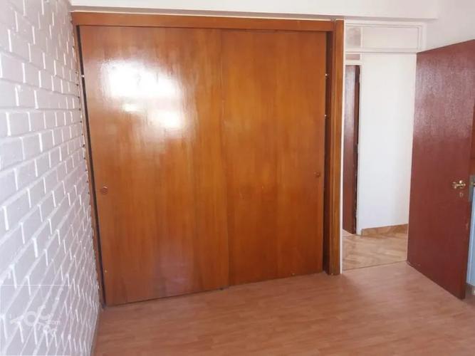 Se vende departamento con tres dormitorios