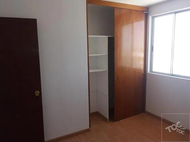 Se vende departamento con tres dormitorios
