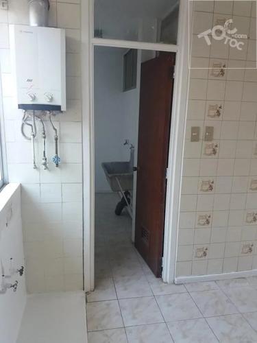 Se vende departamento con tres dormitorios