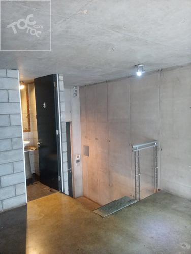 AMPLIO LOFT con ESTACIONAMIENTO y BODEGA.