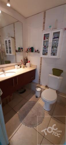 Arriendo depto 4 dormitorios, 3 baños, terraza, 2 estacionamientos