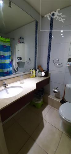 Arriendo depto 4 dormitorios, 3 baños, terraza, 2 estacionamientos
