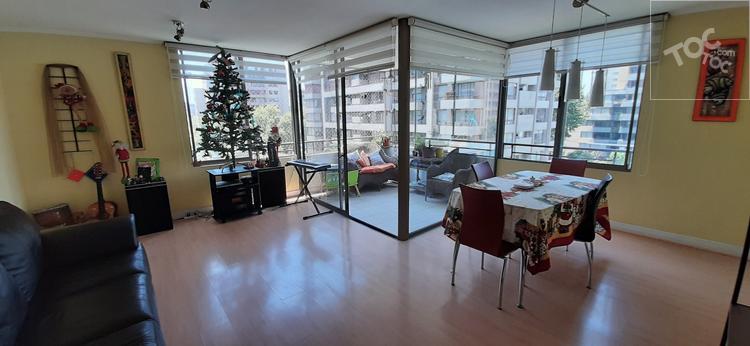 Arriendo depto 4 dormitorios, 3 baños, terraza, 2 estacionamientos