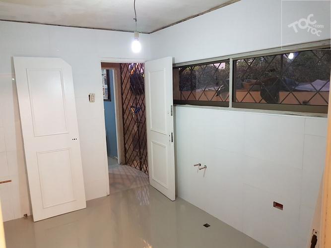 Eliecer Parada/Sanchez Fontecilla-Casa Remodelada