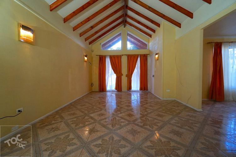 LOS ANDES - ARRIENDO CASA 3D 2B SAN VICENTE CALLE LARGA