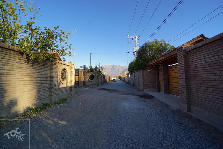 LOS ANDES - ARRIENDO CASA 3D 2B SAN VICENTE CALLE LARGA