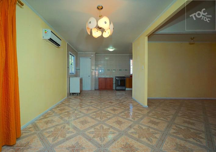 LOS ANDES - ARRIENDO CASA 3D 2B SAN VICENTE CALLE LARGA