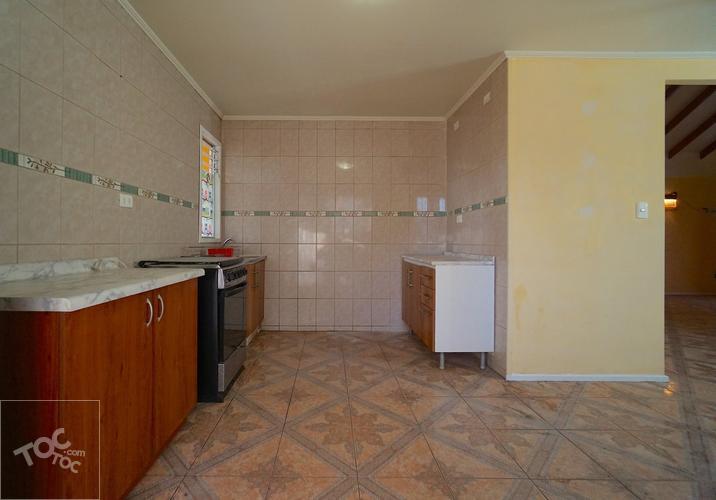 LOS ANDES - ARRIENDO CASA 3D 2B SAN VICENTE CALLE LARGA