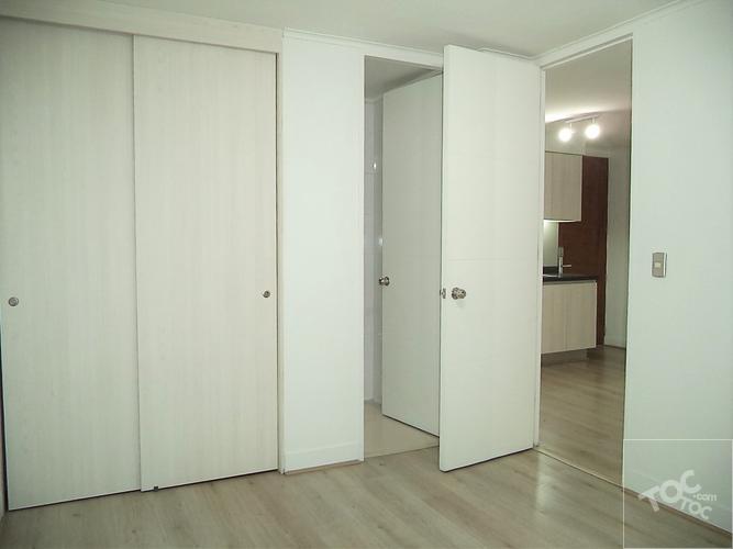 ARRIENDO METRO SANTA LUCIA / SANTA ROSA / TARAPACA