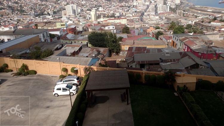 SE ARRIENDA DEPTO AL LADO DE COLEGIO MURIALDO
