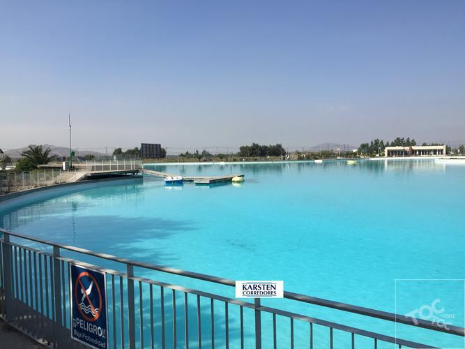 ARRIENDO DEPARTAMENTO 2D 1B CON ESTACIONAMIENTO EN CONDOMINIO LAGUNA NORTE / ZONA DE VALLE GRANDE / ENTRE LAMPA Y QUILICURA