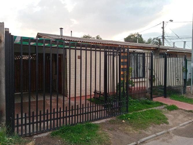 Maipú Diego Barros Ortiz – Universidad Católica, casa 3D-1B, dos estacionamientos. Se Vende