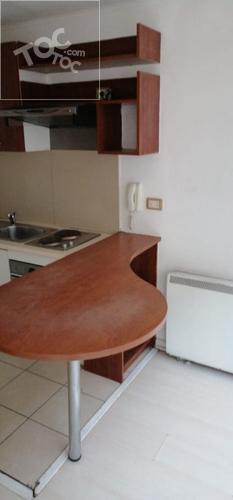 ARRIENDO DEPARTAMENTO DE 1D 1B A DOS CUADRAS DEL METRO ESTACIÓN SANTA ANA SALIDA SAN MARTÍN EN SANTIAGO CENTRO