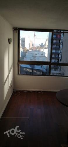 ARRIENDO DEPARTAMENTO DE 1D 1B A DOS CUADRAS DEL METRO ESTACIÓN SANTA ANA EN SANTIAGO CENTRO