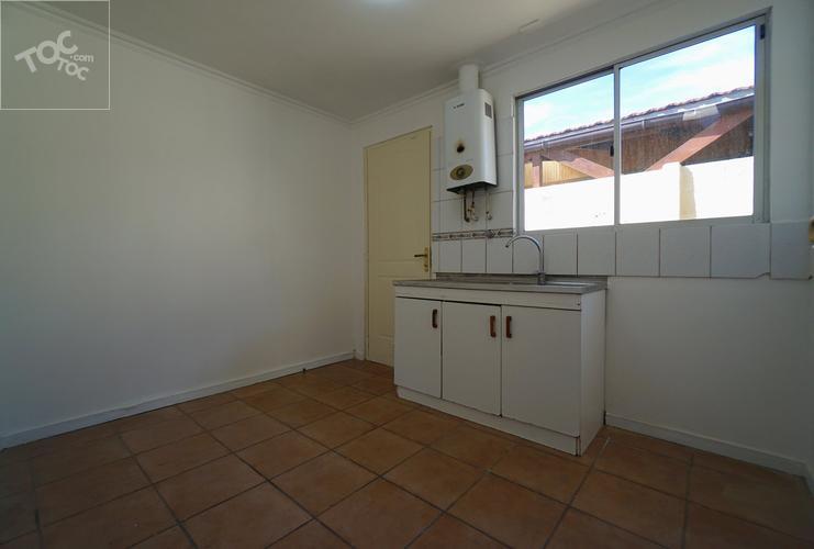 SAN FELIPE - VENDE CASA 3D 2B SECTOR MIRAFLORES