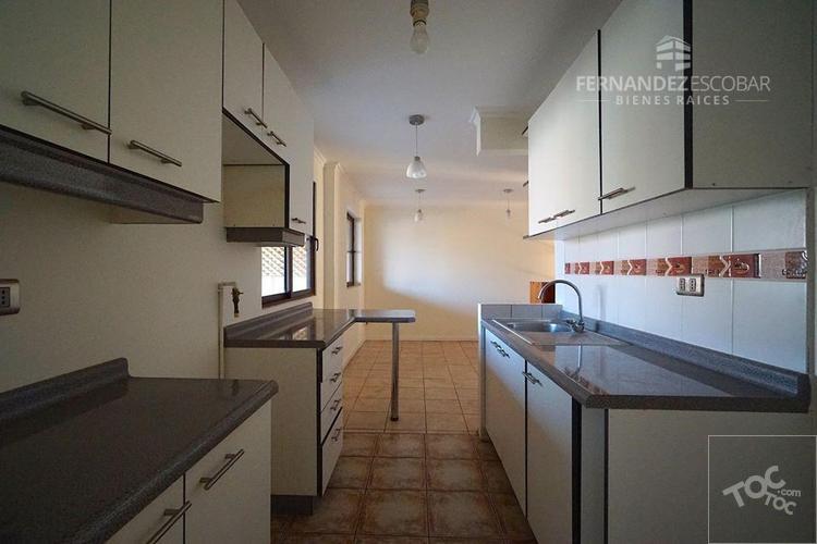SAN FELIPE - VENTA CASA 3D 2B Portones del Inca