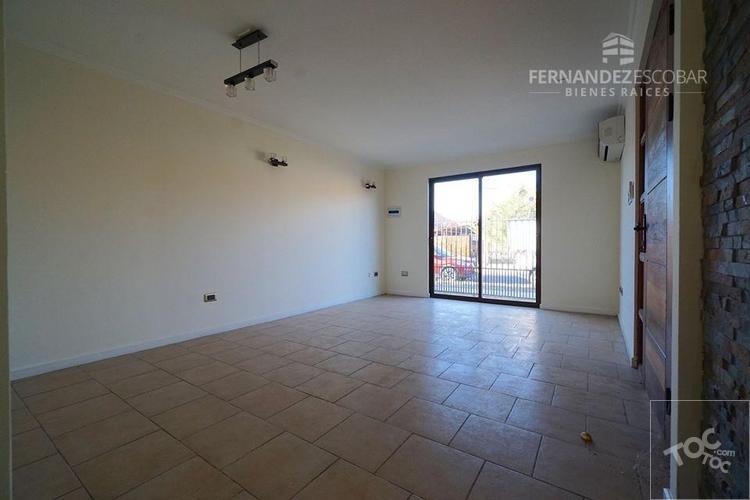 SAN FELIPE - VENTA CASA 3D 2B Portones del Inca