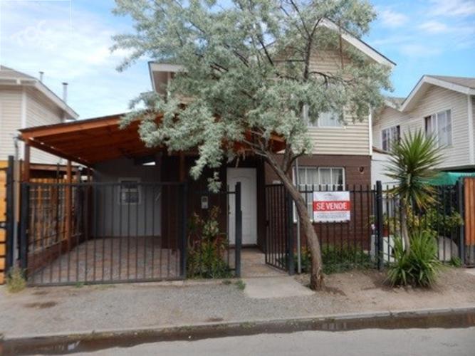 Casa con excelente estado y ubicación, Barrio Consolidado, Valle Grande