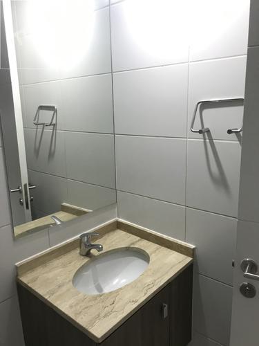 1 Habitación y 1 Baño Sara Del Campo 535 Metro Santa Lucia