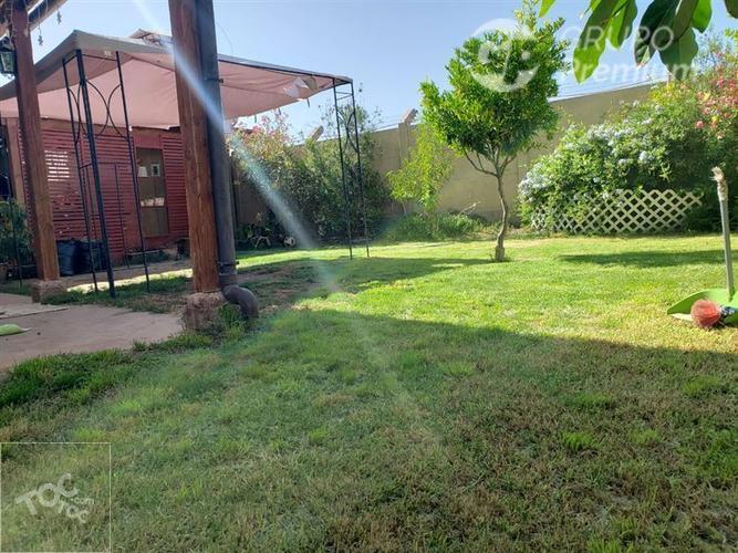 Condominio los Alamos 18516 / San Bernardo