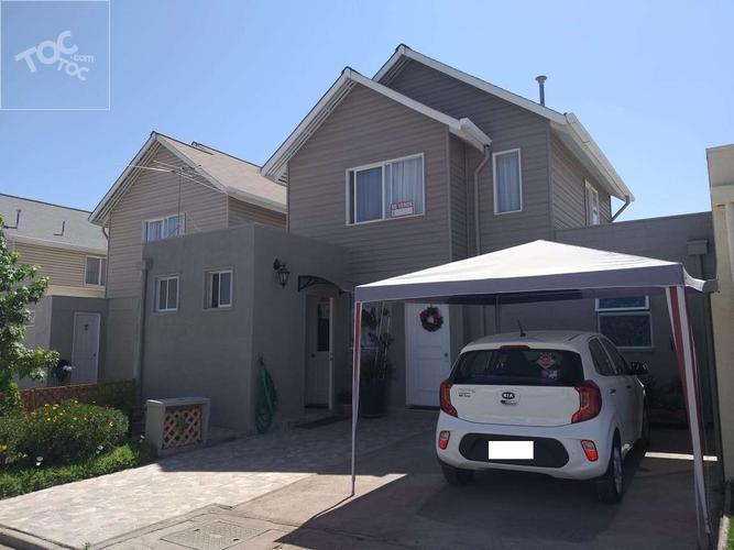 Casa en Victor Troncoco Muñoz