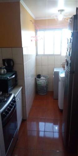 Departamento en calle Laura
