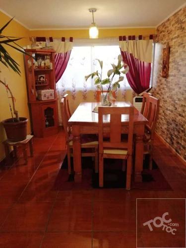 Departamento en calle Laura
