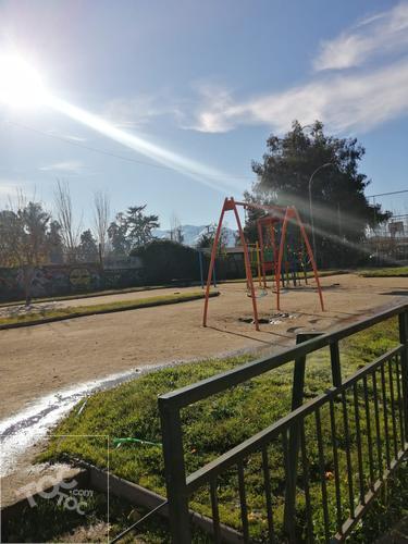 Se vende Casa pasaje colina 670 casa, Puente Alto