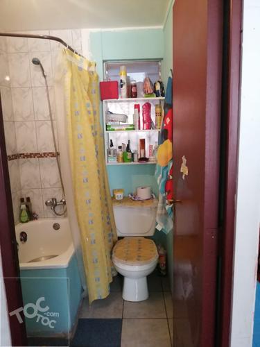 Se vende Casa pasaje colina 670 casa, Puente Alto