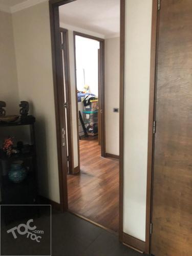 Magnífico y nuevo depto. 3 dormitorios más servicios, 4 baños, estacionamiento y bodega.