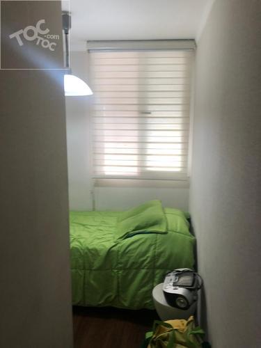 Magnífico y nuevo depto. 3 dormitorios más servicios, 4 baños, estacionamiento y bodega.
