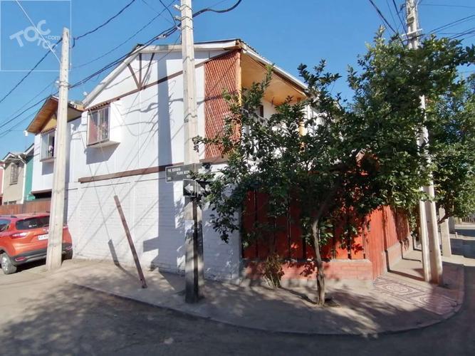 Casa en Villa los Adobes