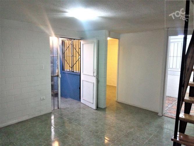 Casa Esquina Villa Paseo Central