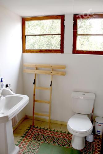 Hermosa casa en la Reina con Extenso Terreno
