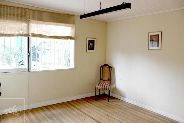 Hermosa casa en la Reina con Extenso Terreno