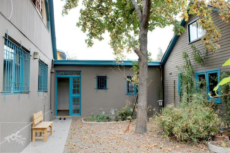 Hermosa casa en la Reina con Extenso Terreno