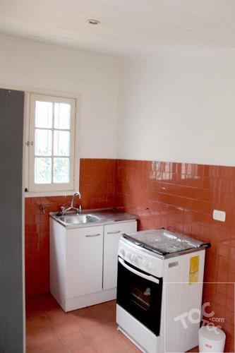 Hermosa casa en la Reina con Extenso Terreno