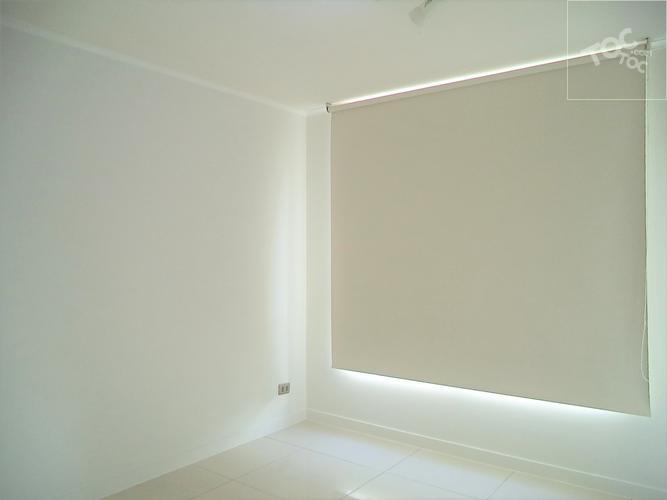 ARRIENDO METRO SANTA LUCIA / SARA DEL CAMPO / CARMEN