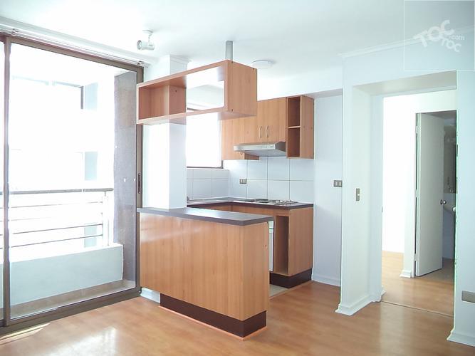 ARRIENDO METRO SANTA ISABEL / VICUÑA MACKENNA