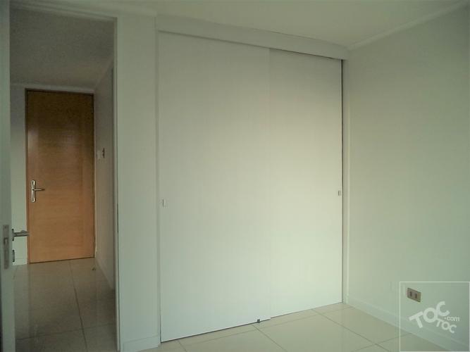 ARRIENDO METRO SANTA LUCIA / SARA DEL CAMPO / CARMEN