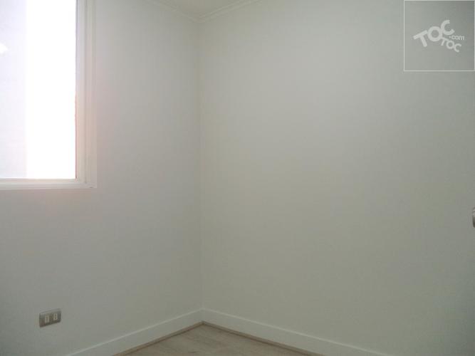 ARRIENDO METRO SANTA LUCIA / SANTA ROSA / TARAPACA