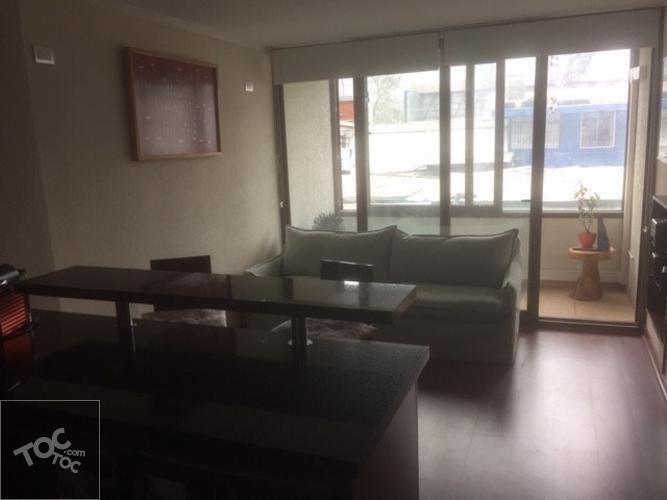 Excelente departamento en Las Verbenas, a pasos de Mall Alto Las Condes.