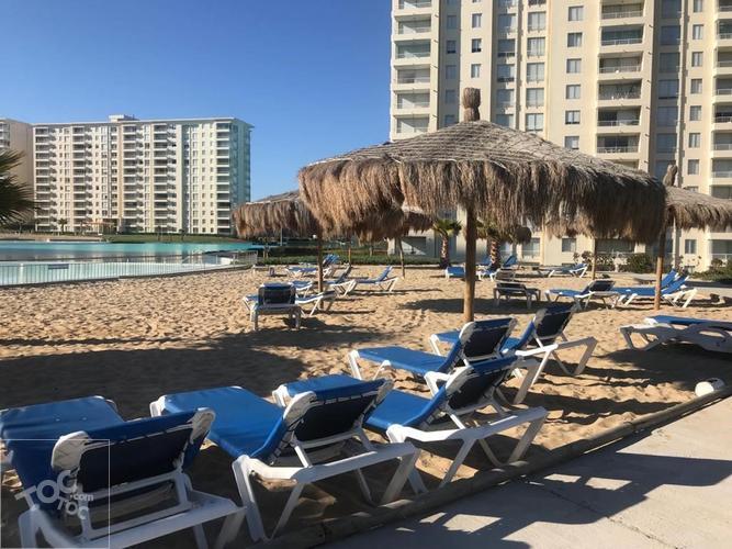 Frente a San Alfonso del Mar y Playa San Jerónimo